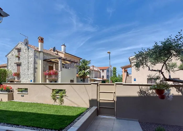 Runa With Terrace Πόρετς